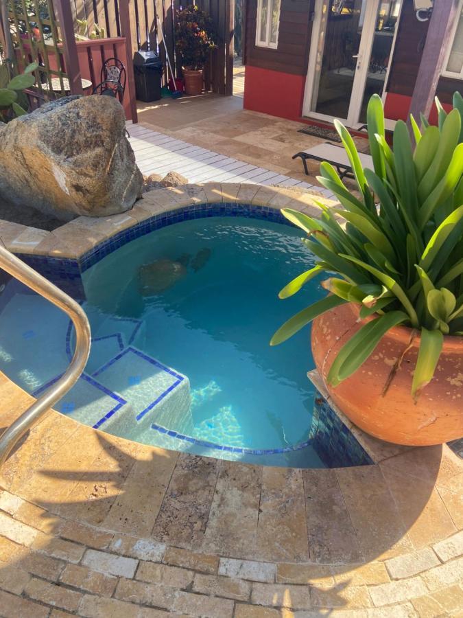 Cozy Studio With Private Spa Oranjestad Exterior foto